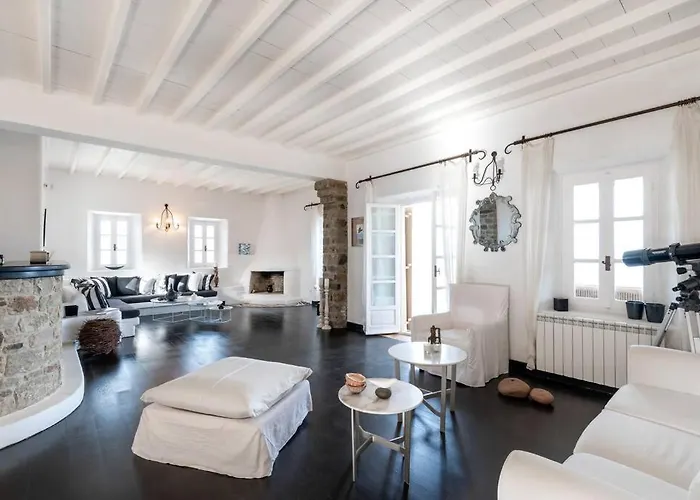 Amazing Deep Blue Mykonos Hotel Mykonos Town