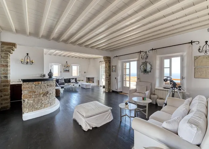 Amazing Deep Blue Mykonos Hotel